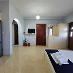 Πανσιόν Redilka 4*