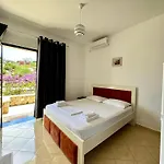 Redilka 4*